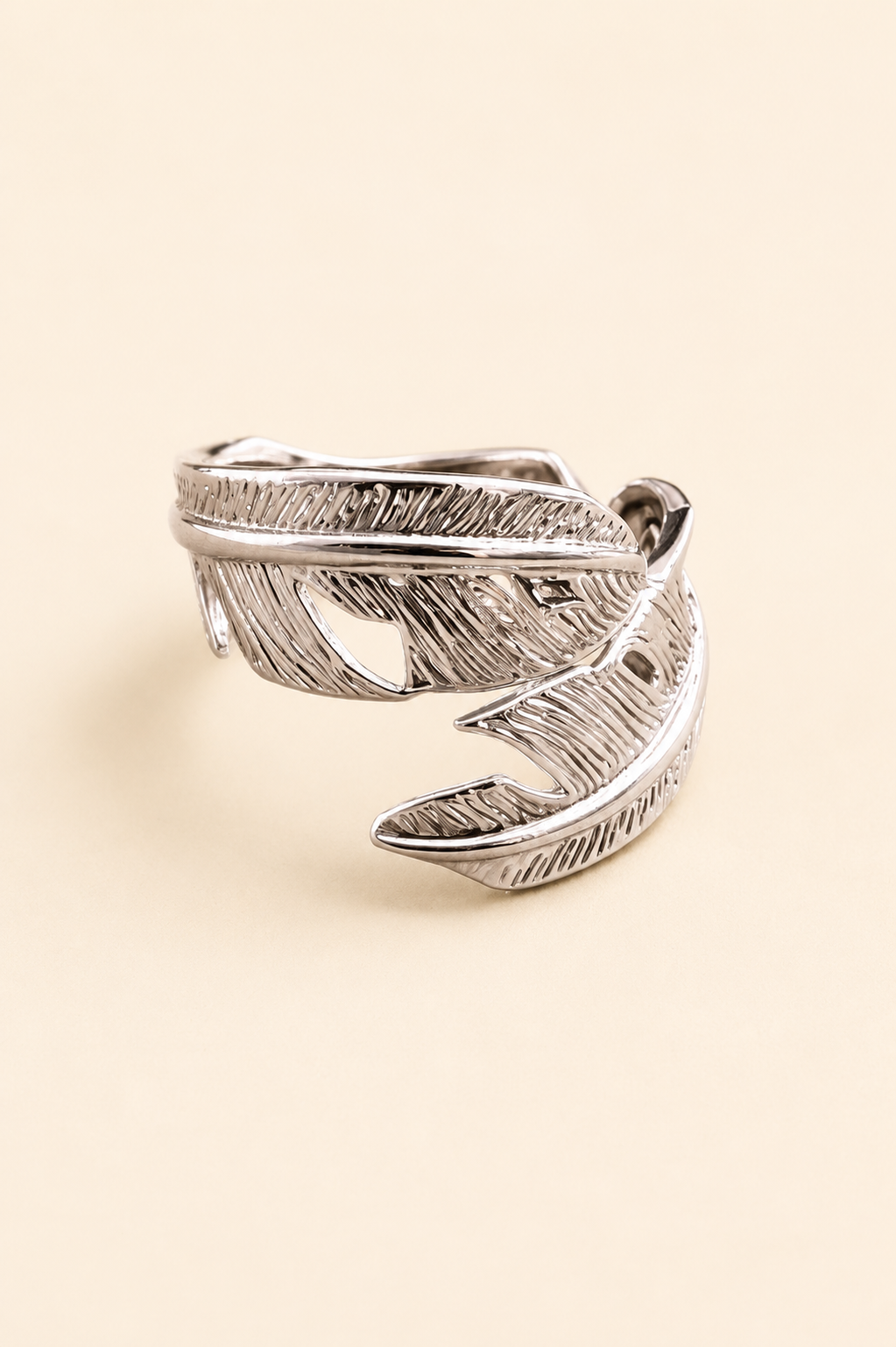 Anillo hojas plateado