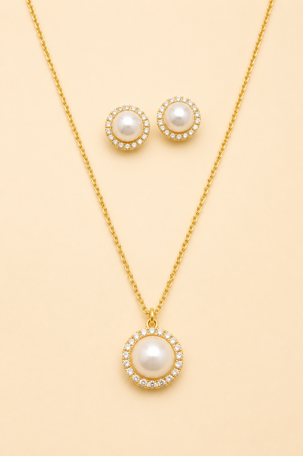 Collar y aretes gran perla