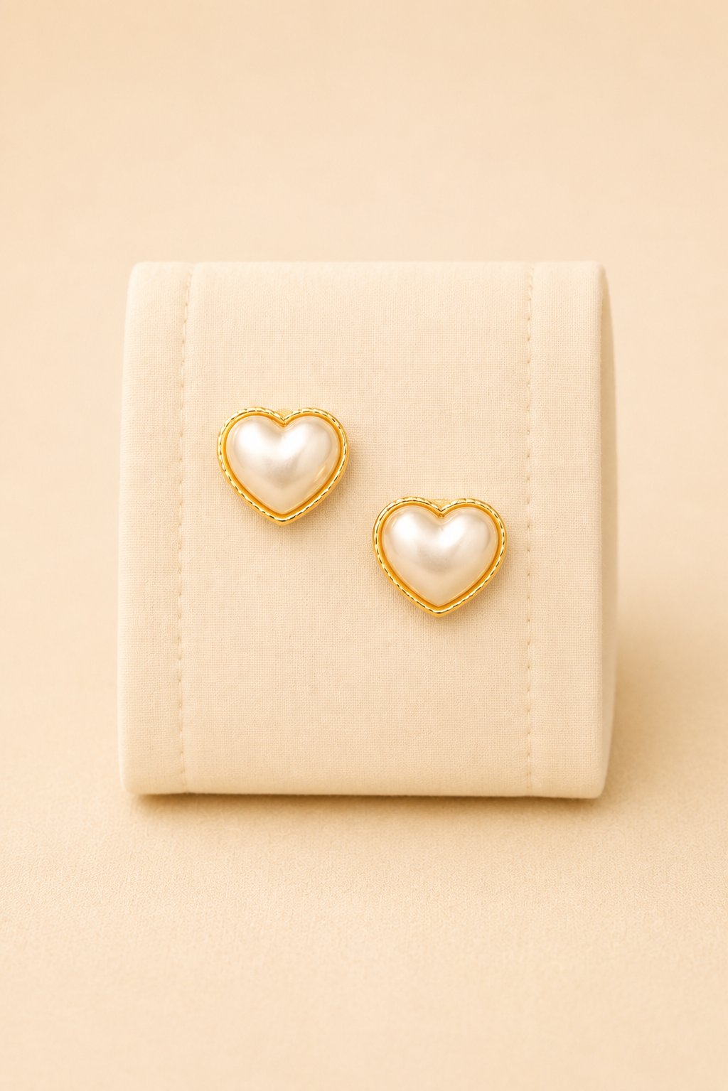 Cubre boton corazon blanco